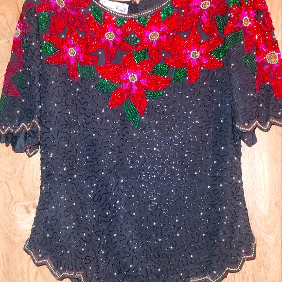 Size L Gorgeous Vintage Laurence Kazar Beaded Pointsettia Top - Picture 1 of 6